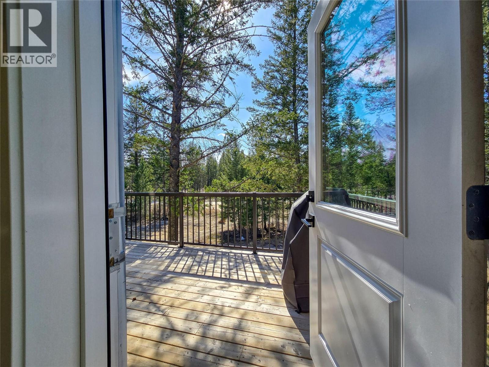 4926 TIMBER RIDGE Road Unit# 32, Windermere