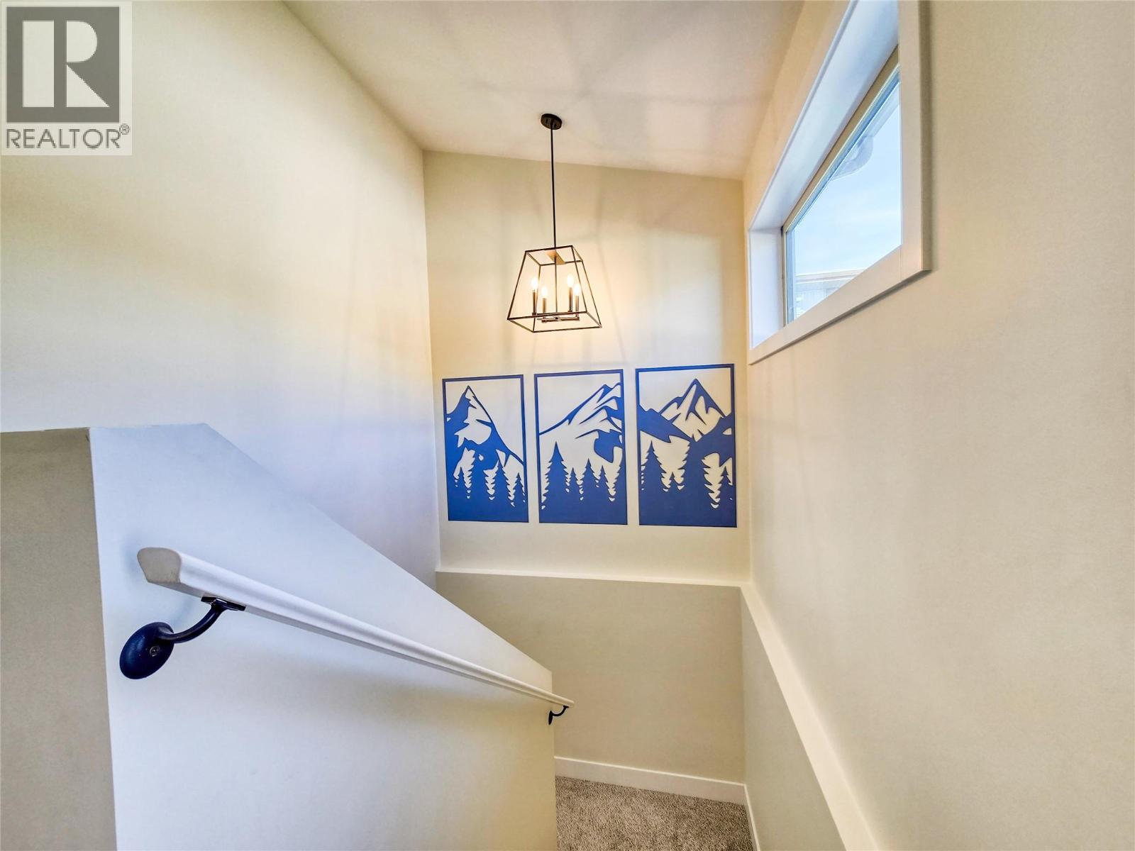 4926 TIMBER RIDGE Road Unit# 32, Windermere