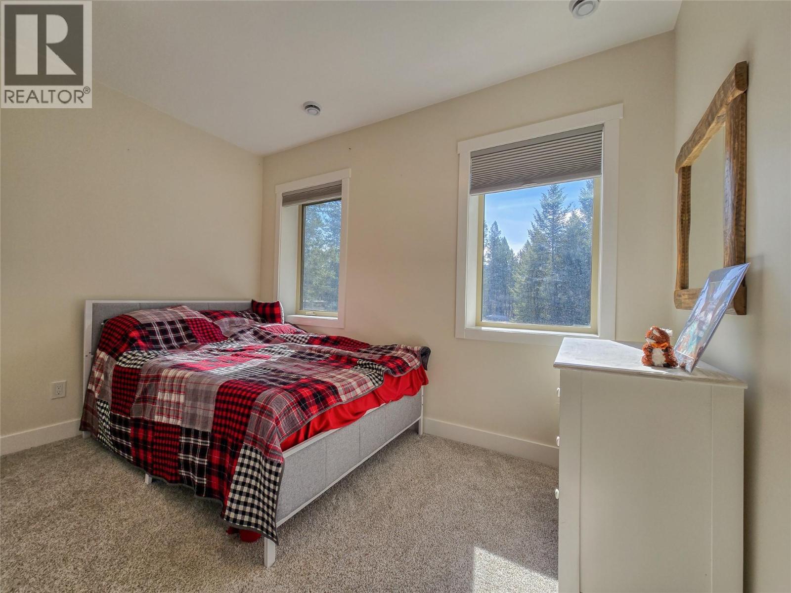 4926 TIMBER RIDGE Road Unit# 32, Windermere
