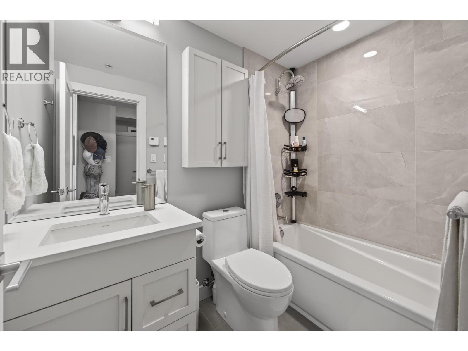 875 University Drive Unit# 303, Kamloops