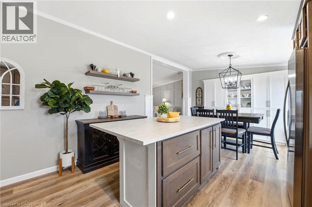 20 HICKORY HOLLOW - 22