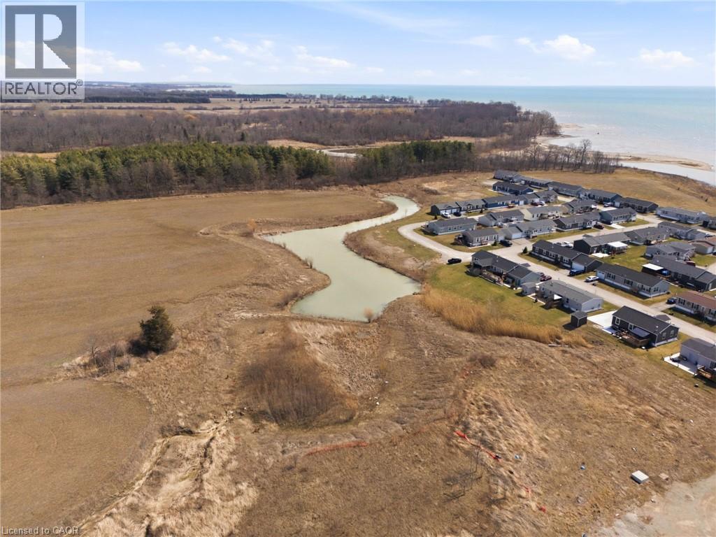 20 HICKORY HOLLOW - 5