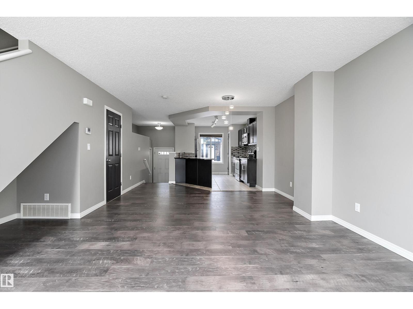 #90 3305 ORCHARDS LINK LI SW, Edmonton