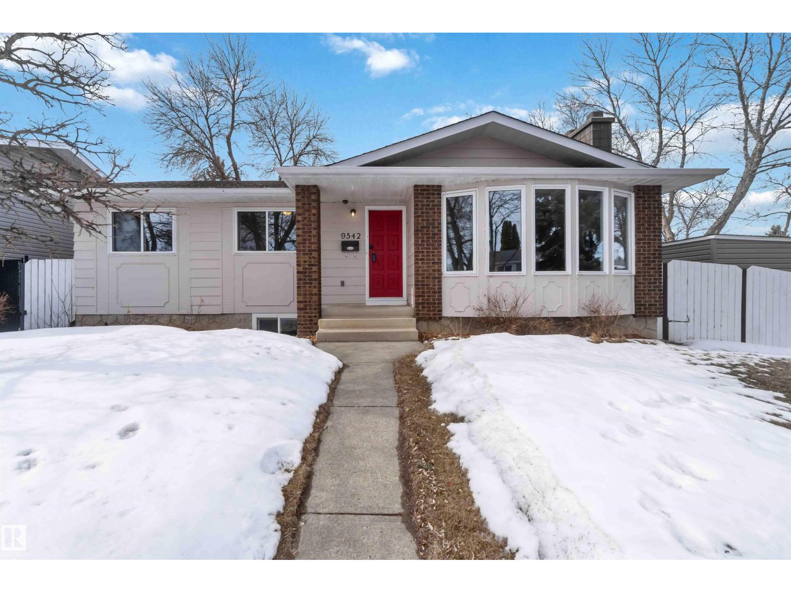 9542 85 ST, Fort Saskatchewan