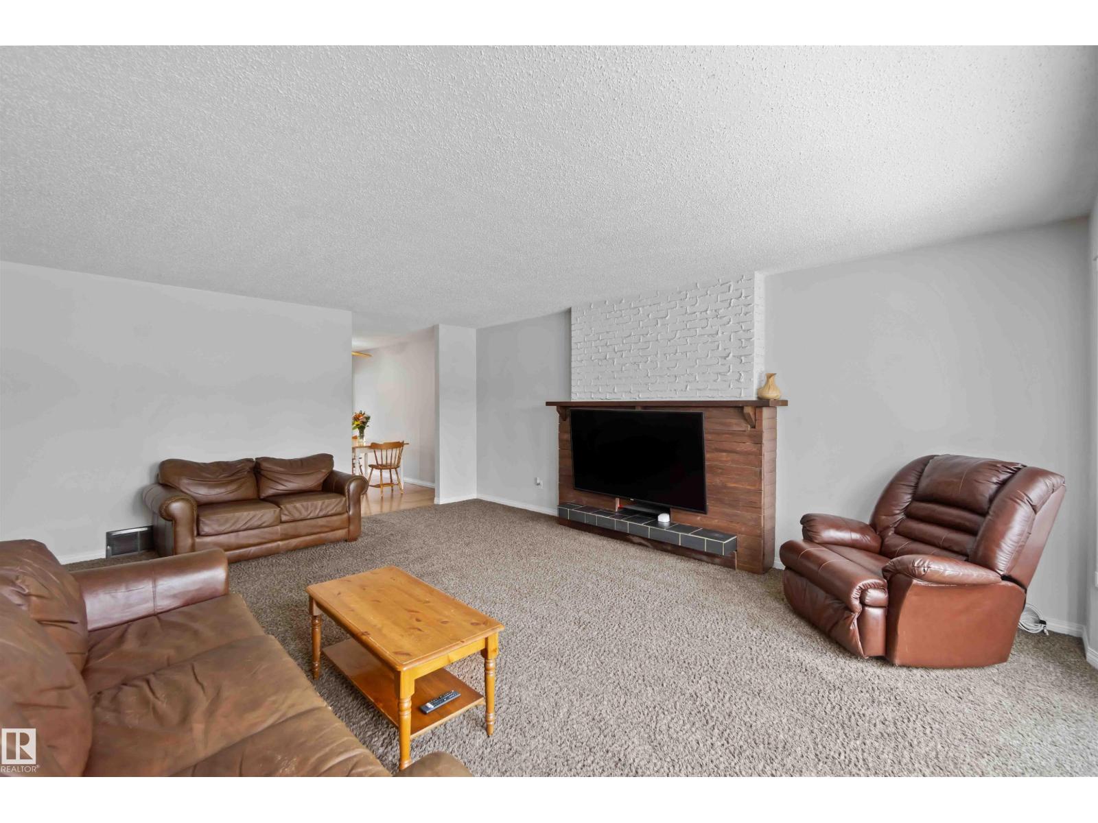 9542 85 ST, Fort Saskatchewan