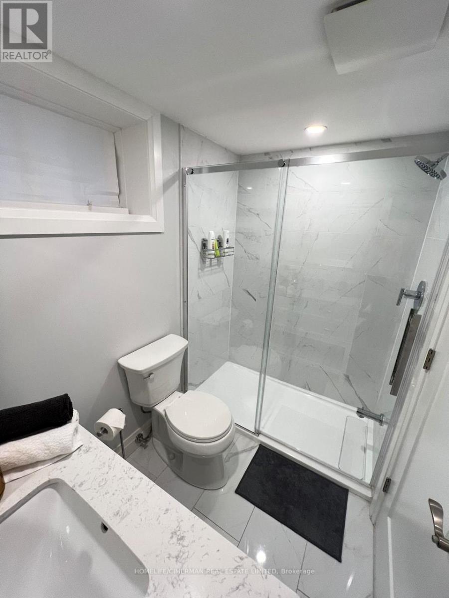314 ROBINS POINT ROAD - 27