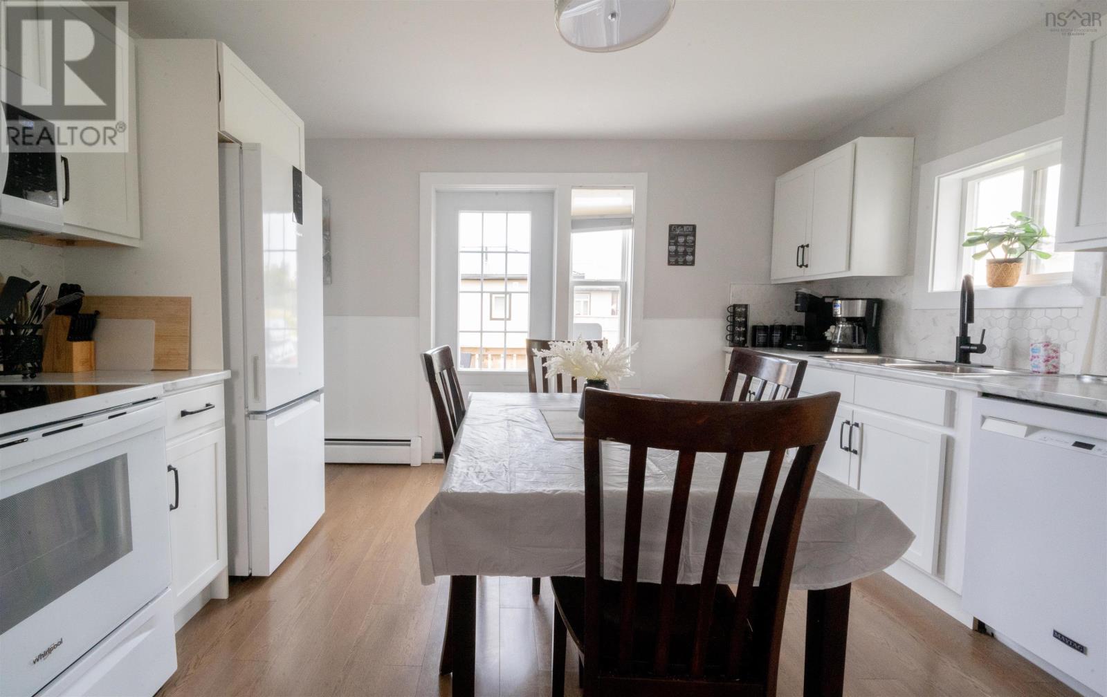 Property 9 of 33 of 9 Chemin de Susanne Road