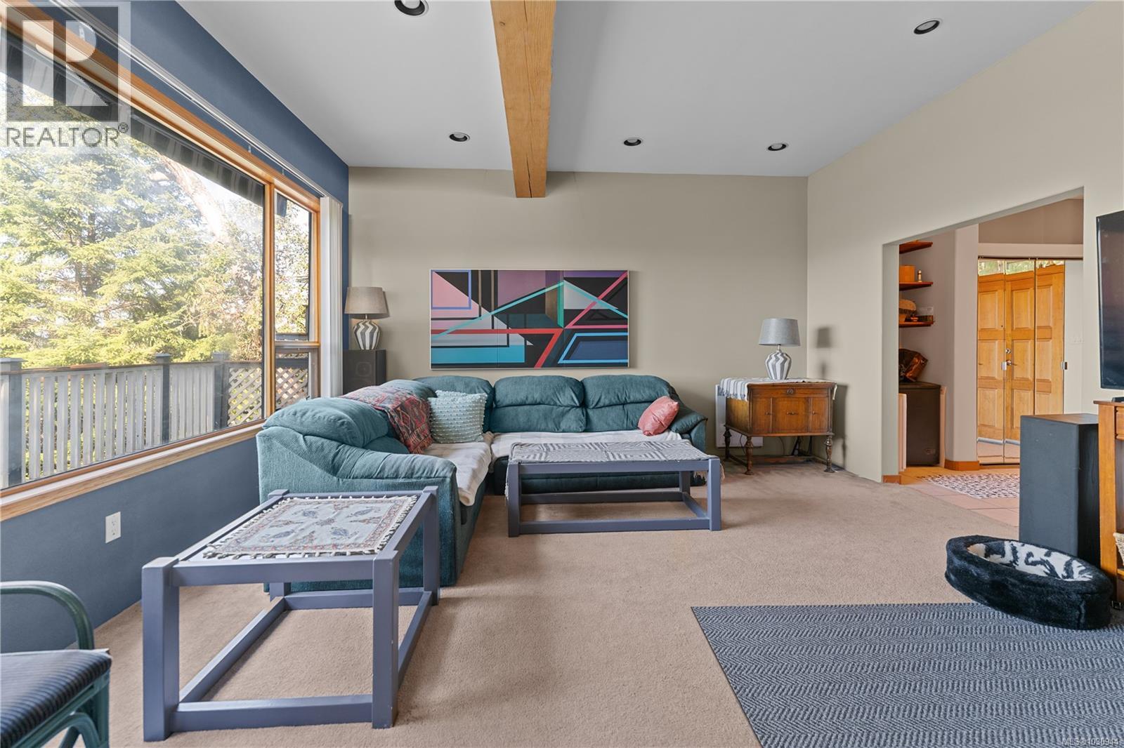 1059 PAT BURNS AVE - 8