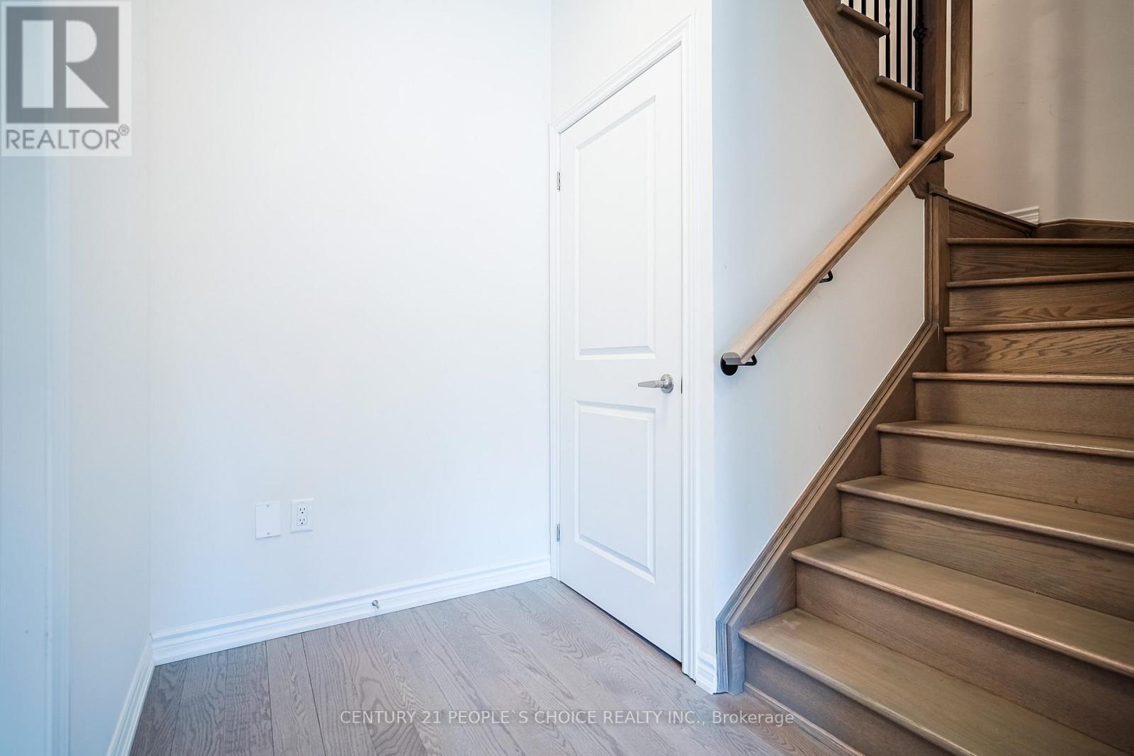 41 MINNOCK STREET W - 9