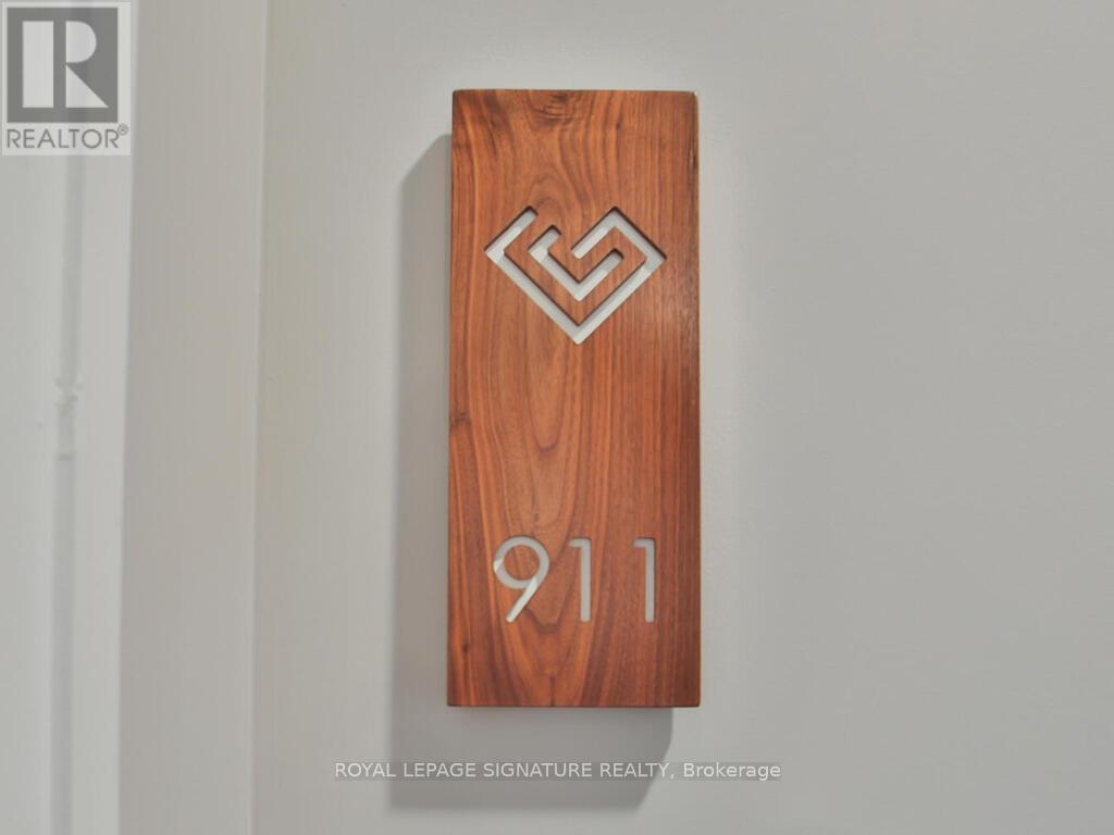 #911 1880 GORDON STREET - 6