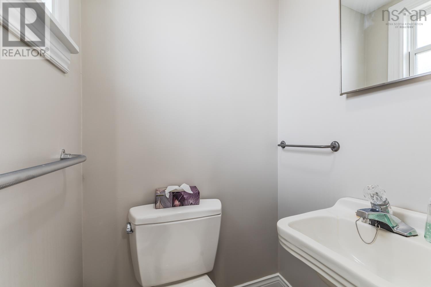 Property 17 of 45 of 15 FAIRVIEW Drive