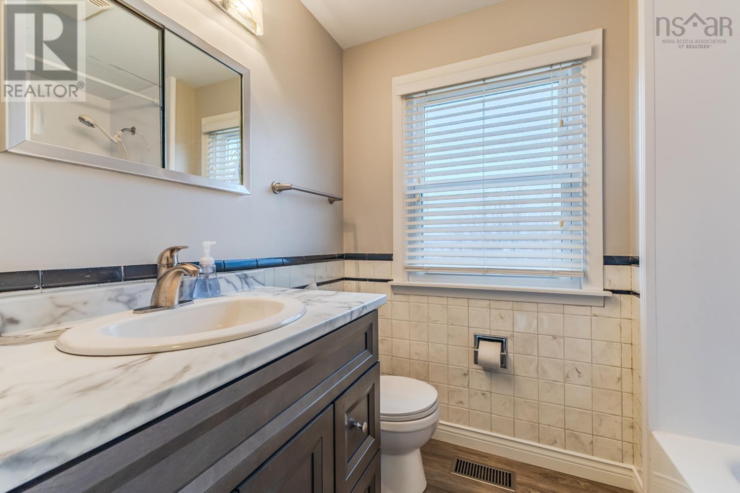 Property 27 of 45 of 15 FAIRVIEW Drive