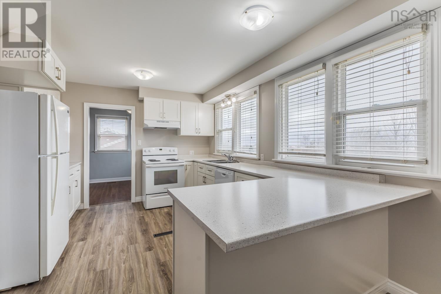 Property 5 of 45 of 15 FAIRVIEW Drive