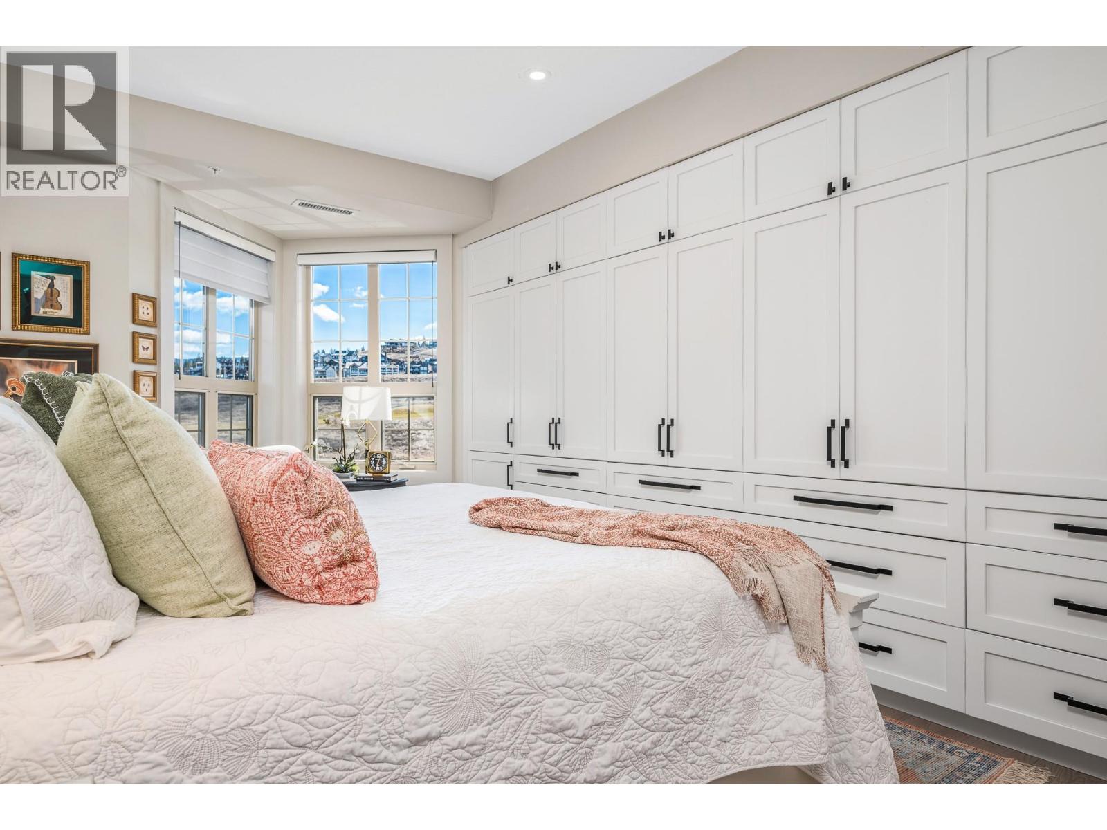 101 Village Centre Court Unit# 432, Vernon