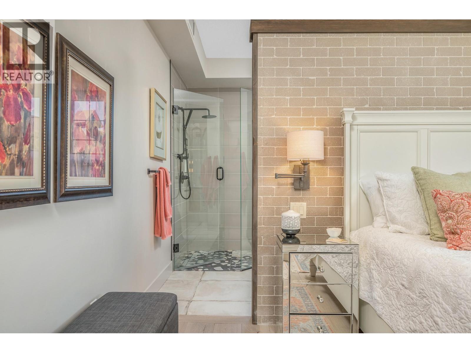 101 Village Centre Court Unit# 432, Vernon