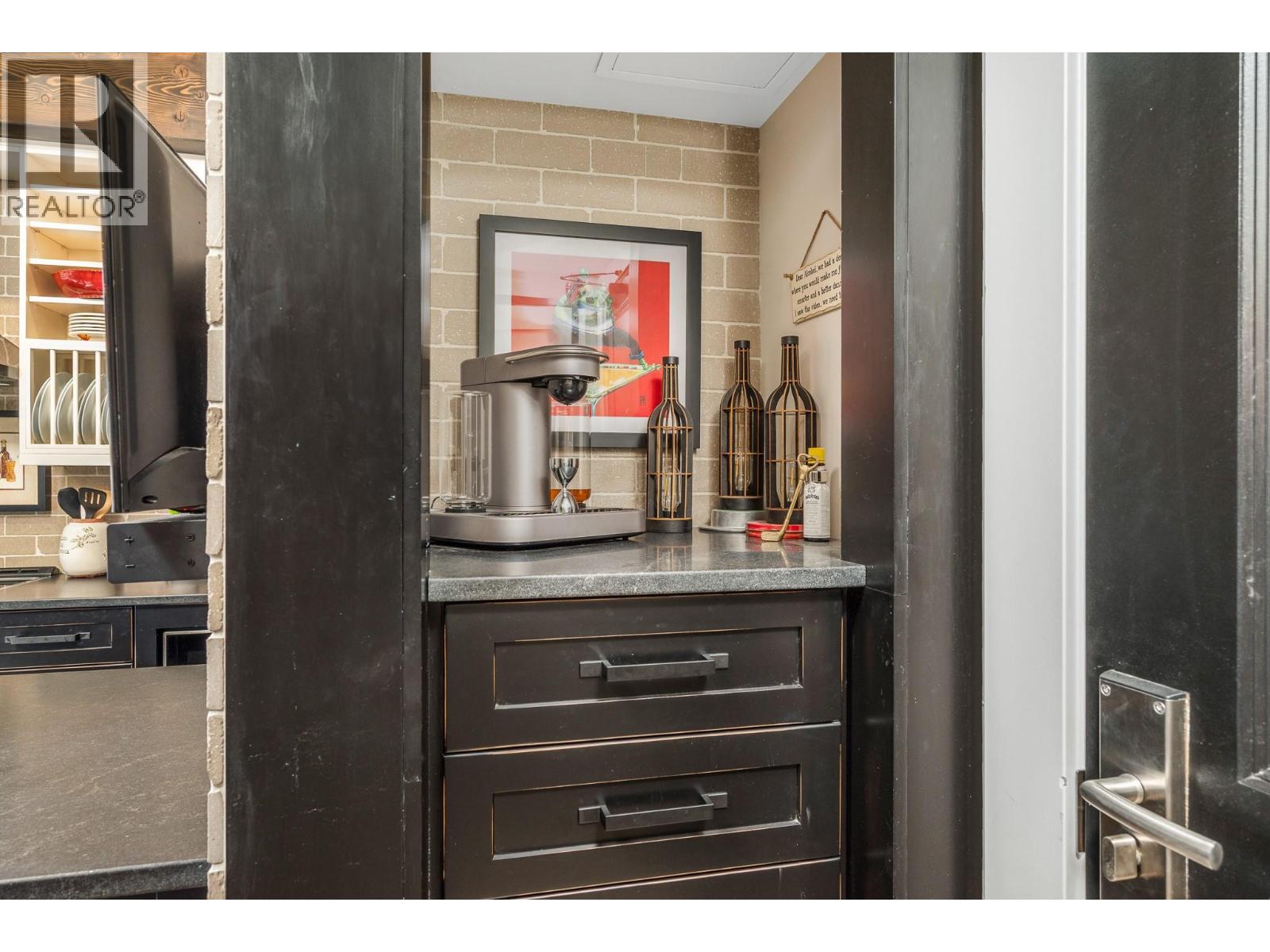 101 Village Centre Court Unit# 432, Vernon