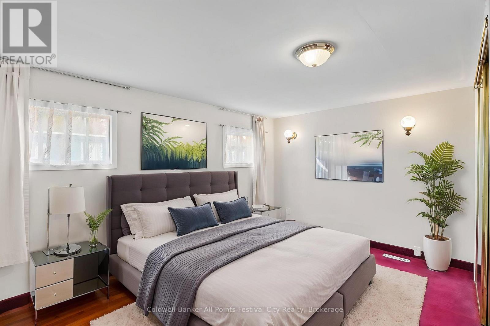 28 SUTTON DRIVE - 19