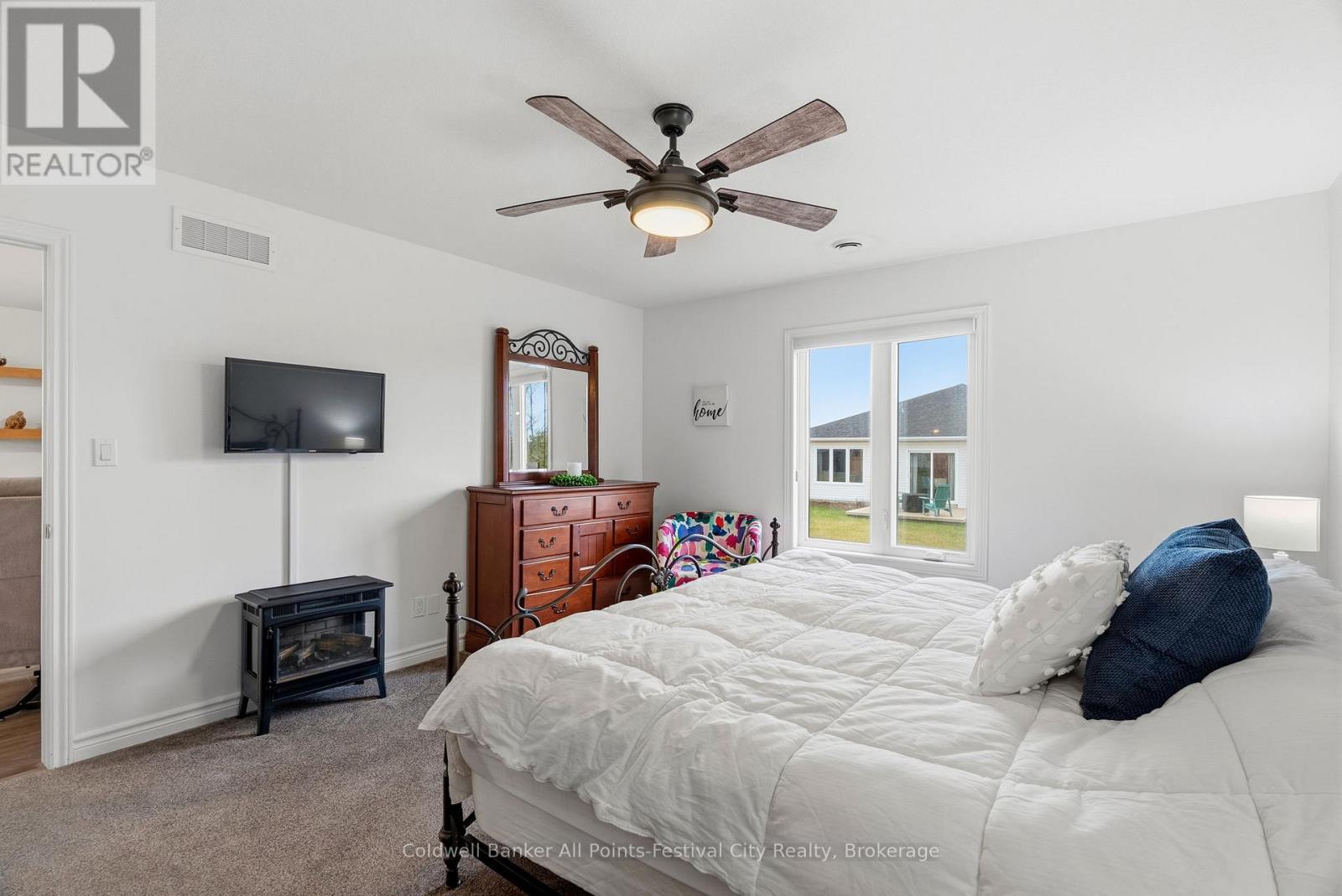197 LAKE BREEZE DRIVE - 19