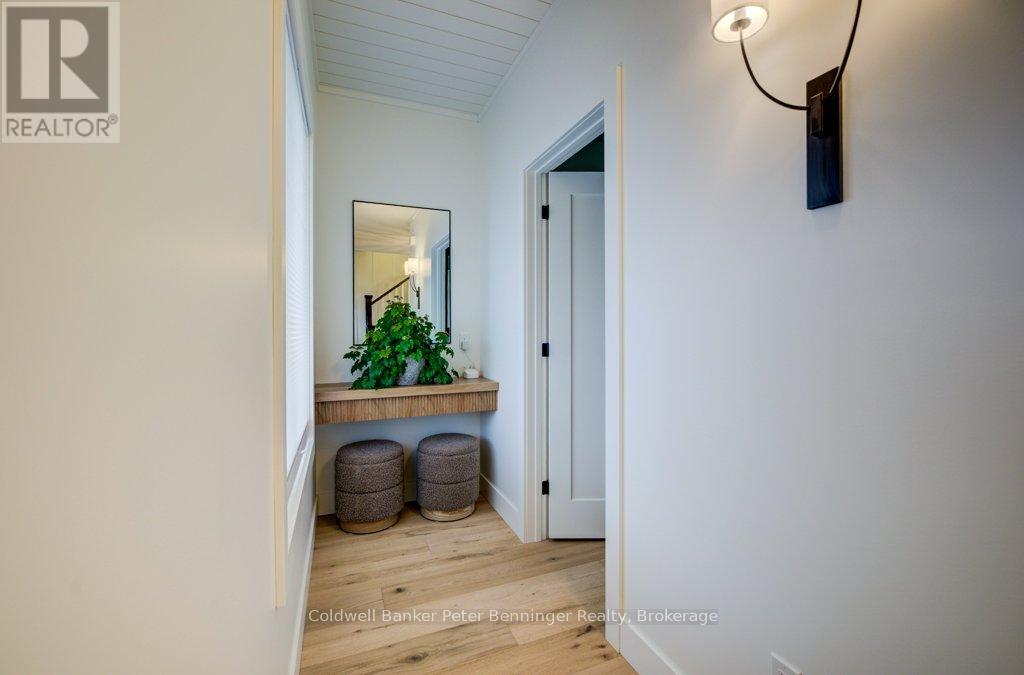 9 MARSHALL PLACE - 9