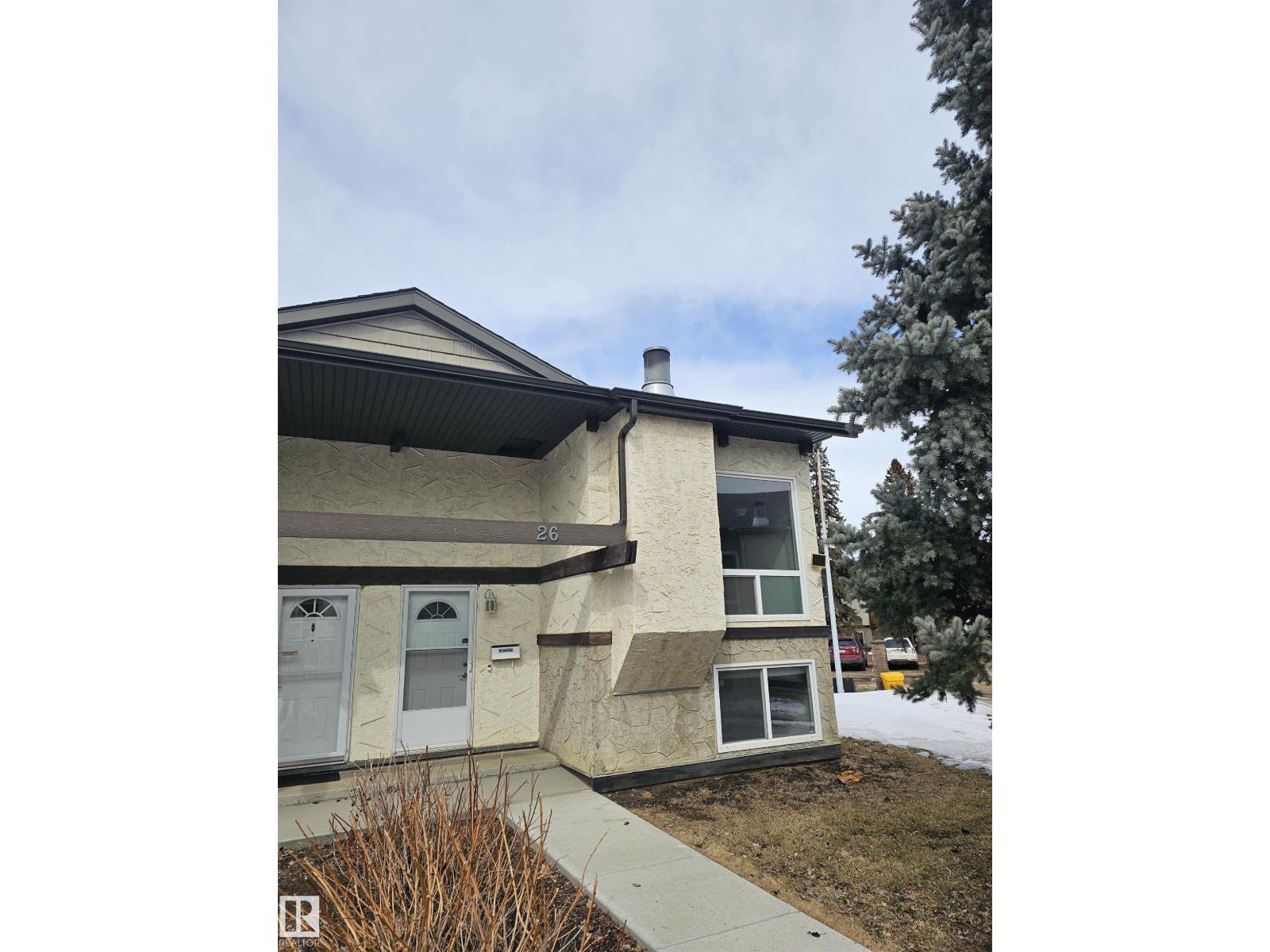26 NORTHWOODS VG NW, Edmonton