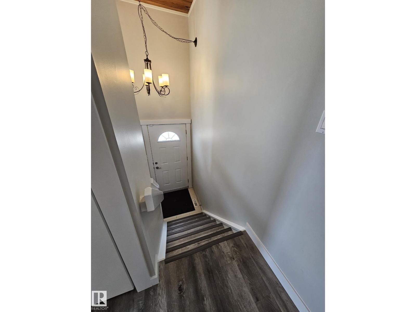 26 NORTHWOODS VG NW, Edmonton