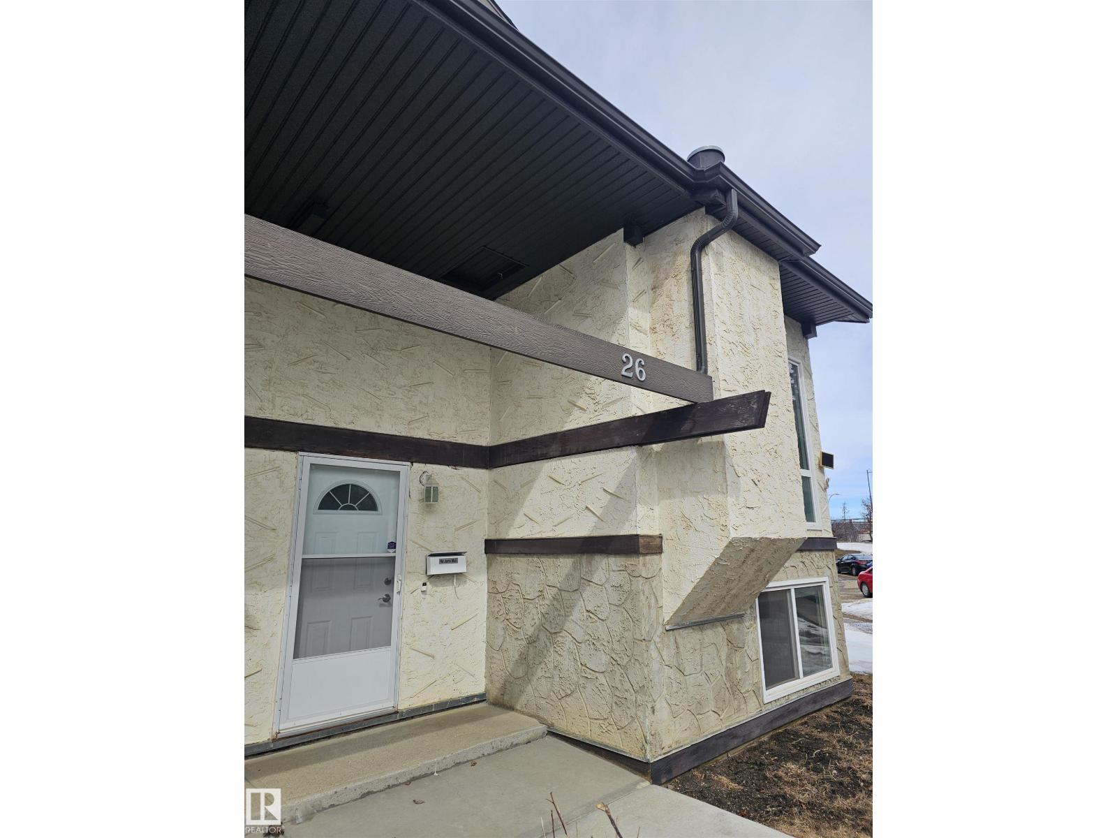 26 NORTHWOODS VG NW, Edmonton