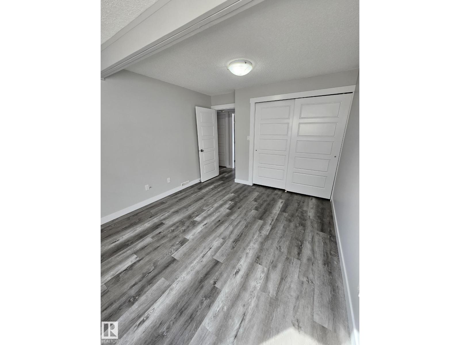 26 NORTHWOODS VG NW, Edmonton