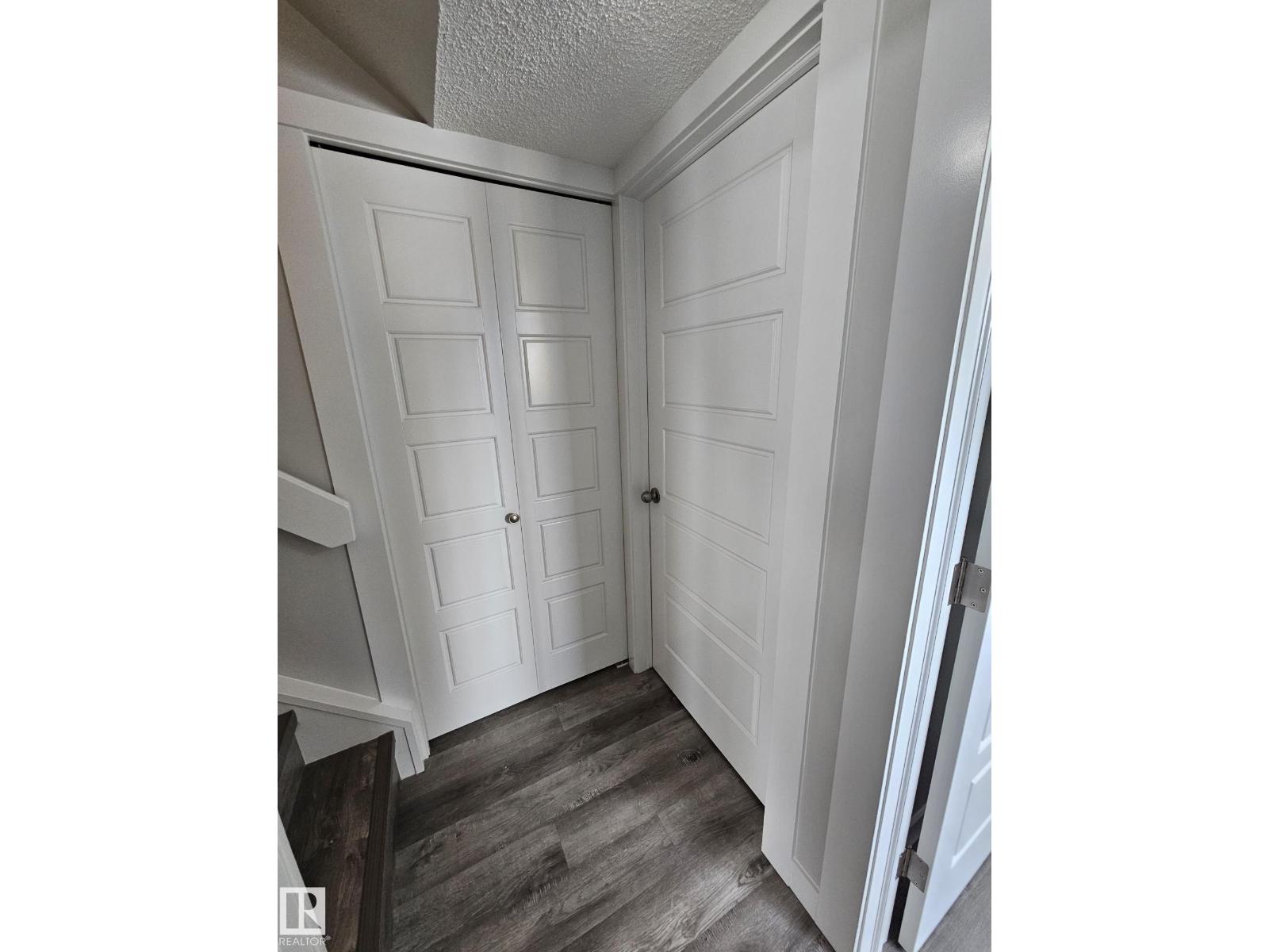 26 NORTHWOODS VG NW, Edmonton