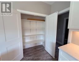 Bedroom 2 - Unit 3 - 8 Golf Links Road, Kincardine, ON N2Z0G1 Photo 8