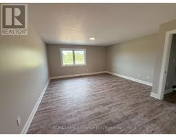 Bedroom 3 - Unit 3 - 8 Golf Links Road, Kincardine, ON N2Z0G1 Photo 9