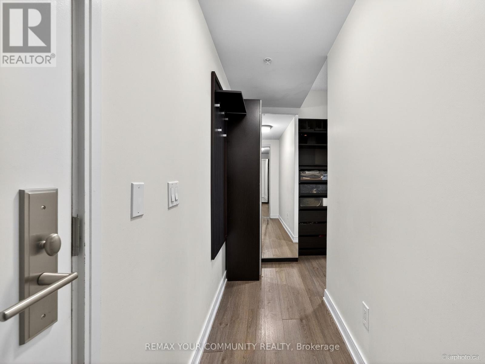 #1307 20 THOMAS RILEY ROAD - 34