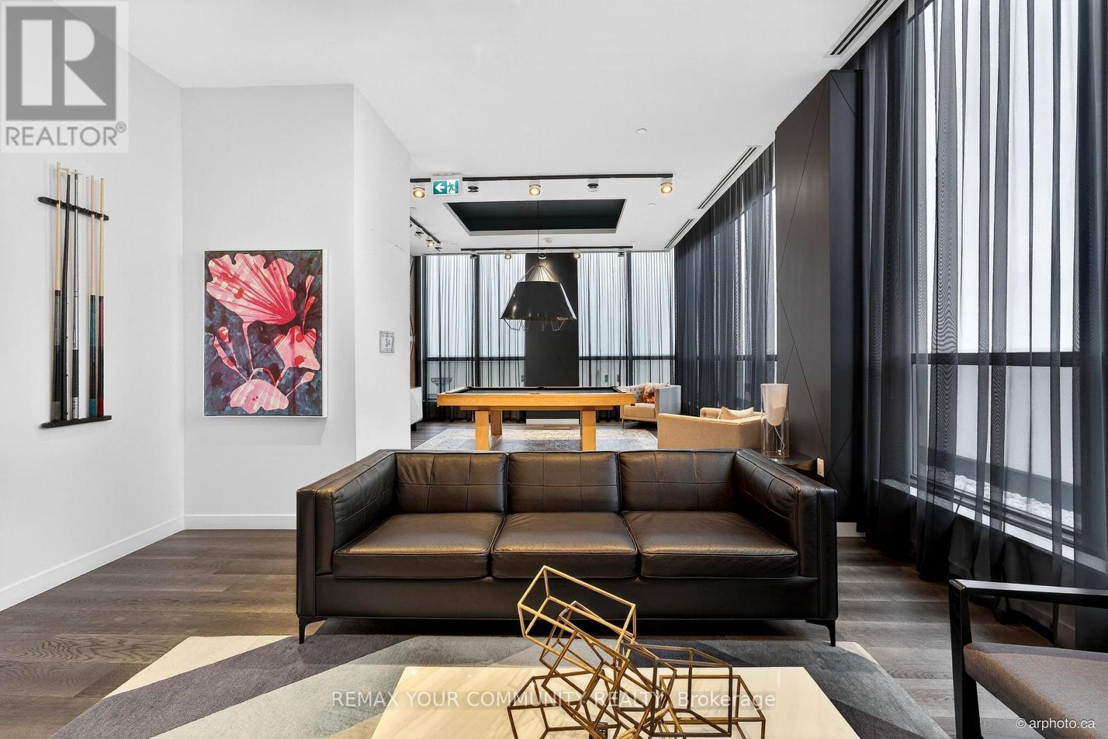 #1307 20 THOMAS RILEY ROAD - 13