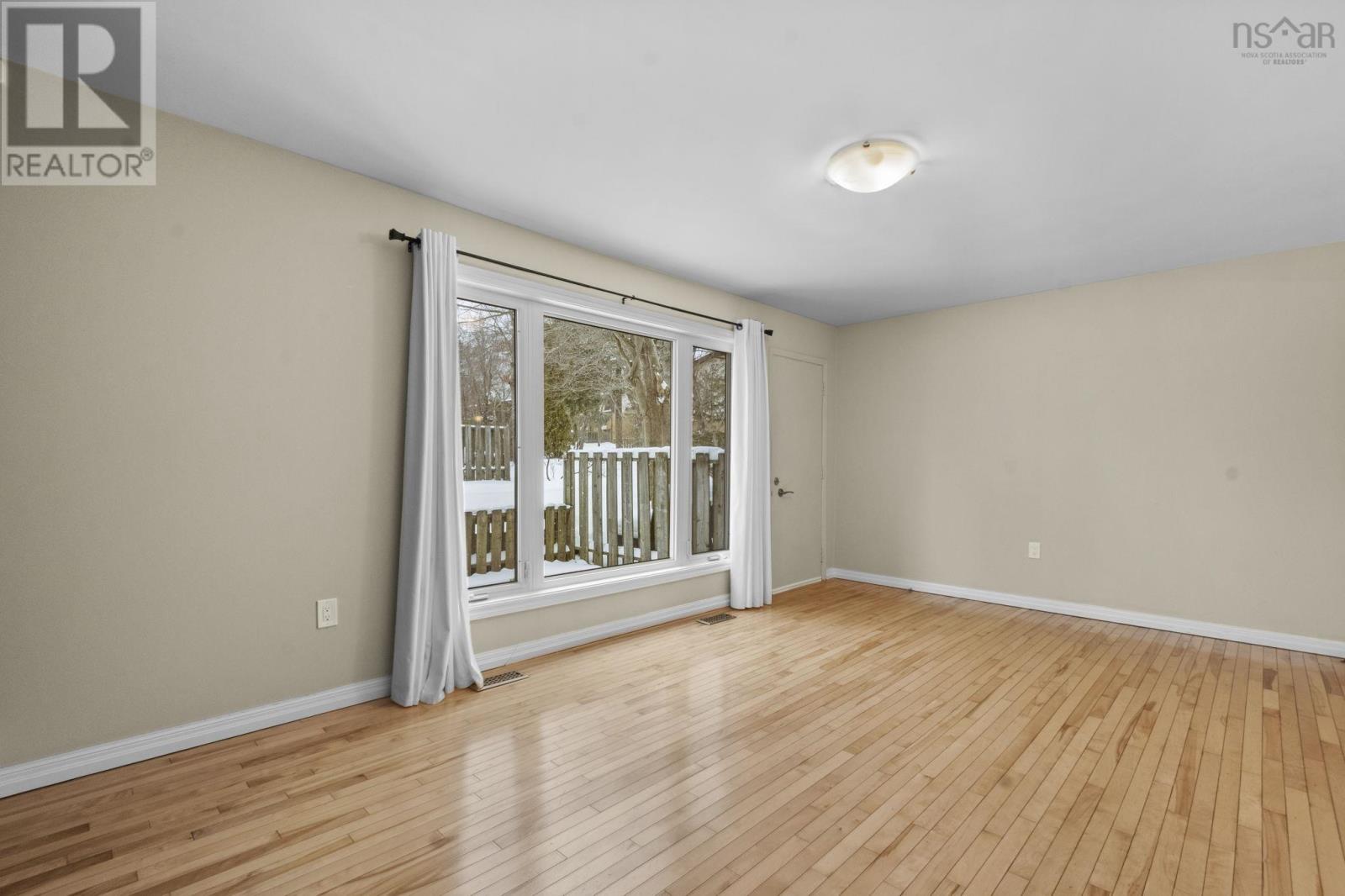 222 WILLETT STREET - 9