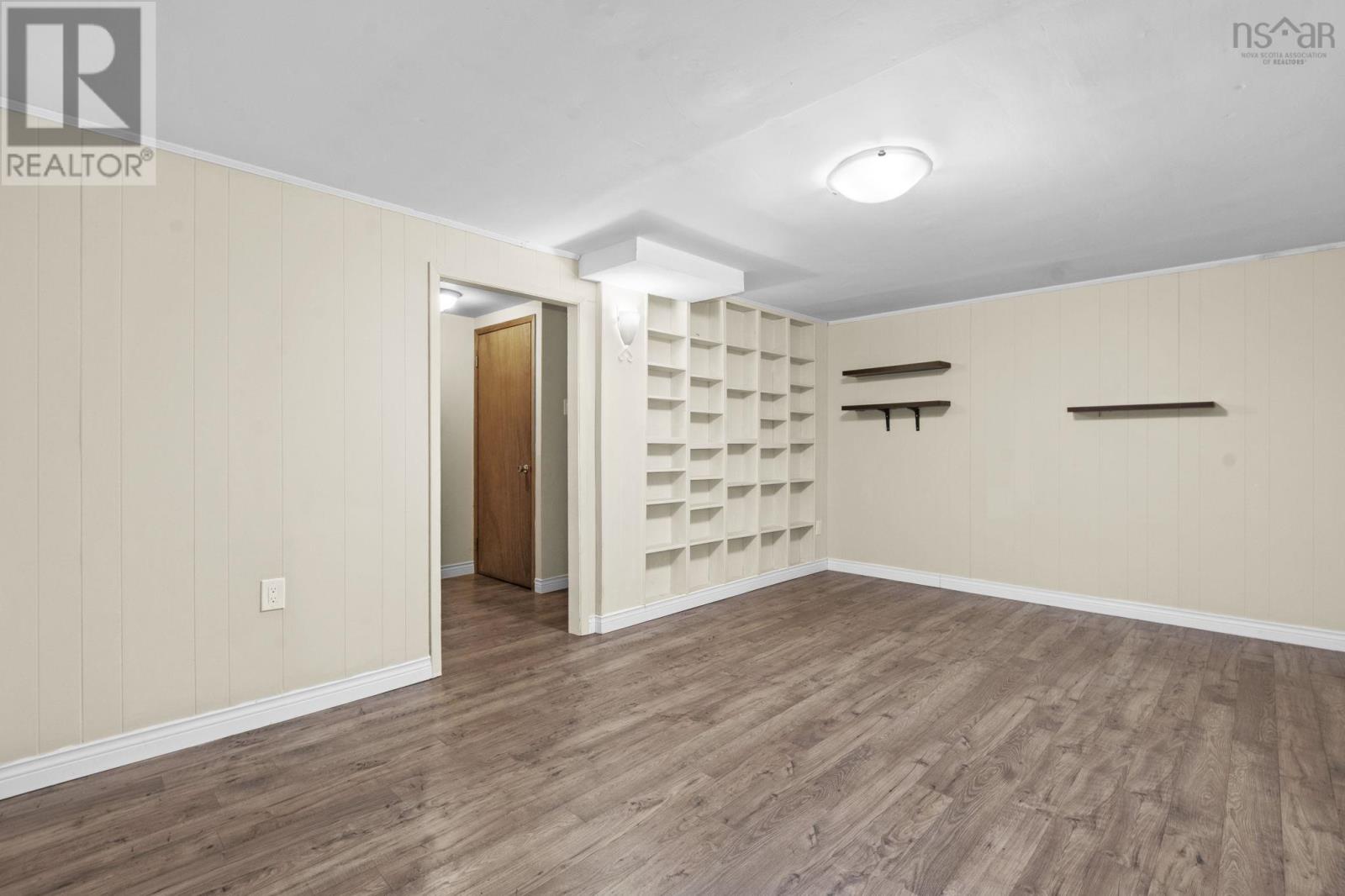 222 WILLETT STREET - 34