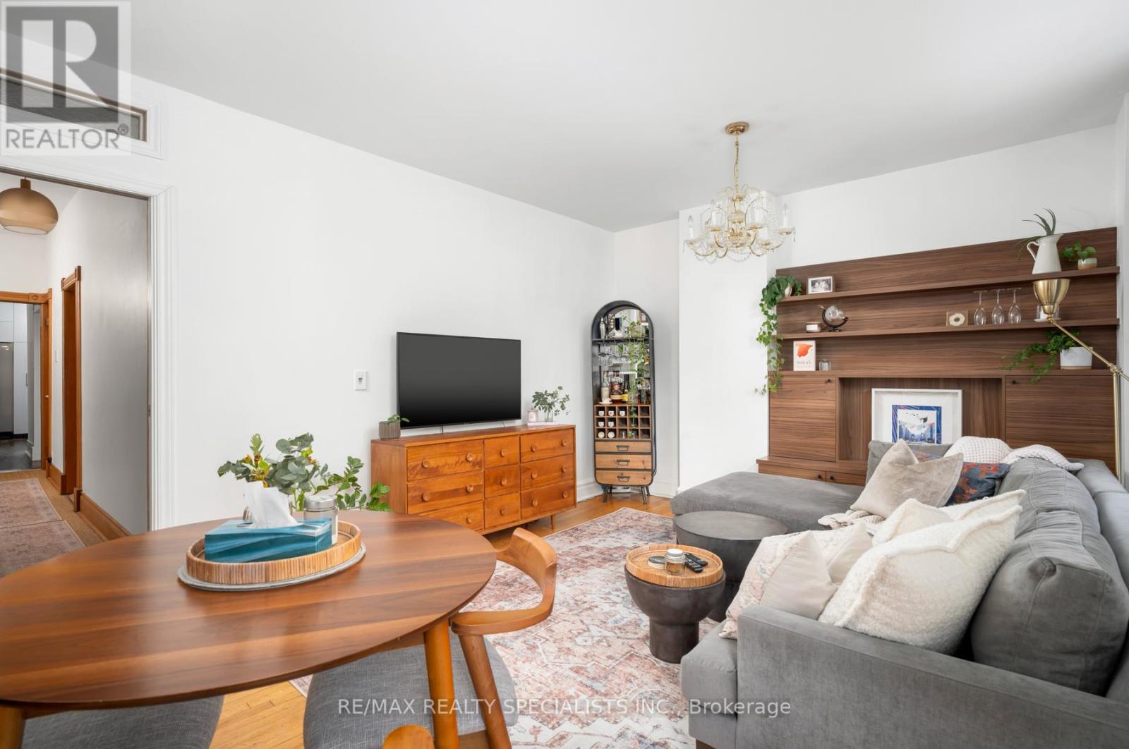 48 LEOPOLD STREET - 18