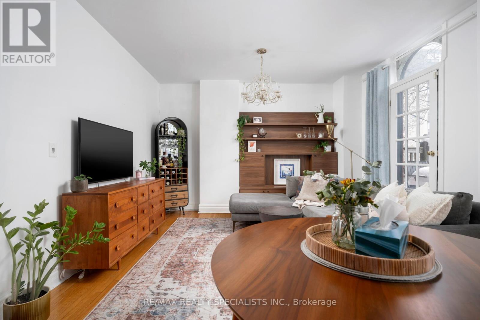 48 LEOPOLD STREET - 19