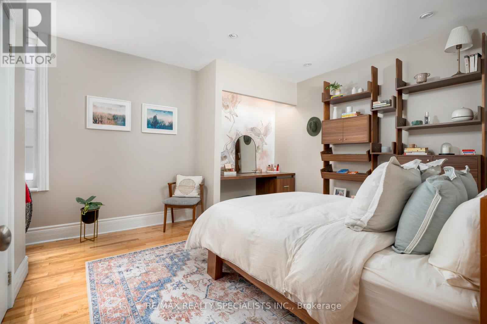 48 LEOPOLD STREET - 29