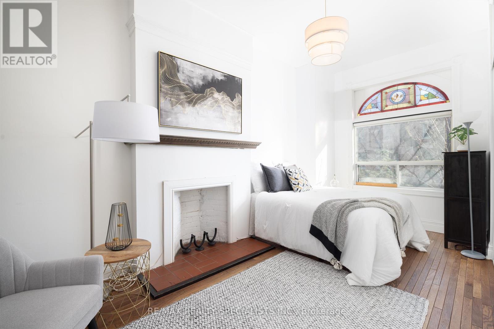 48 LEOPOLD STREET - 9