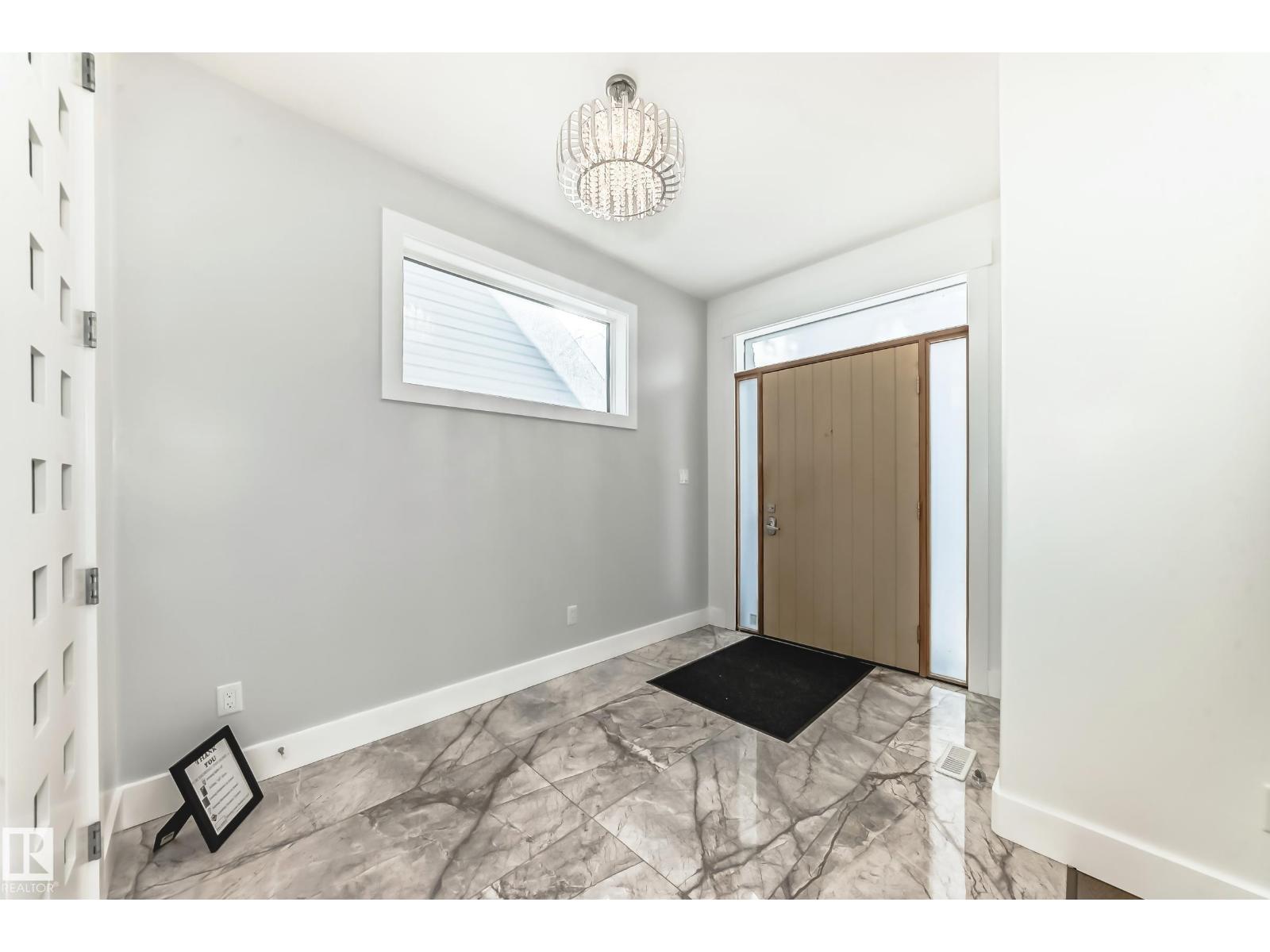 10506 68 AV NW, Edmonton