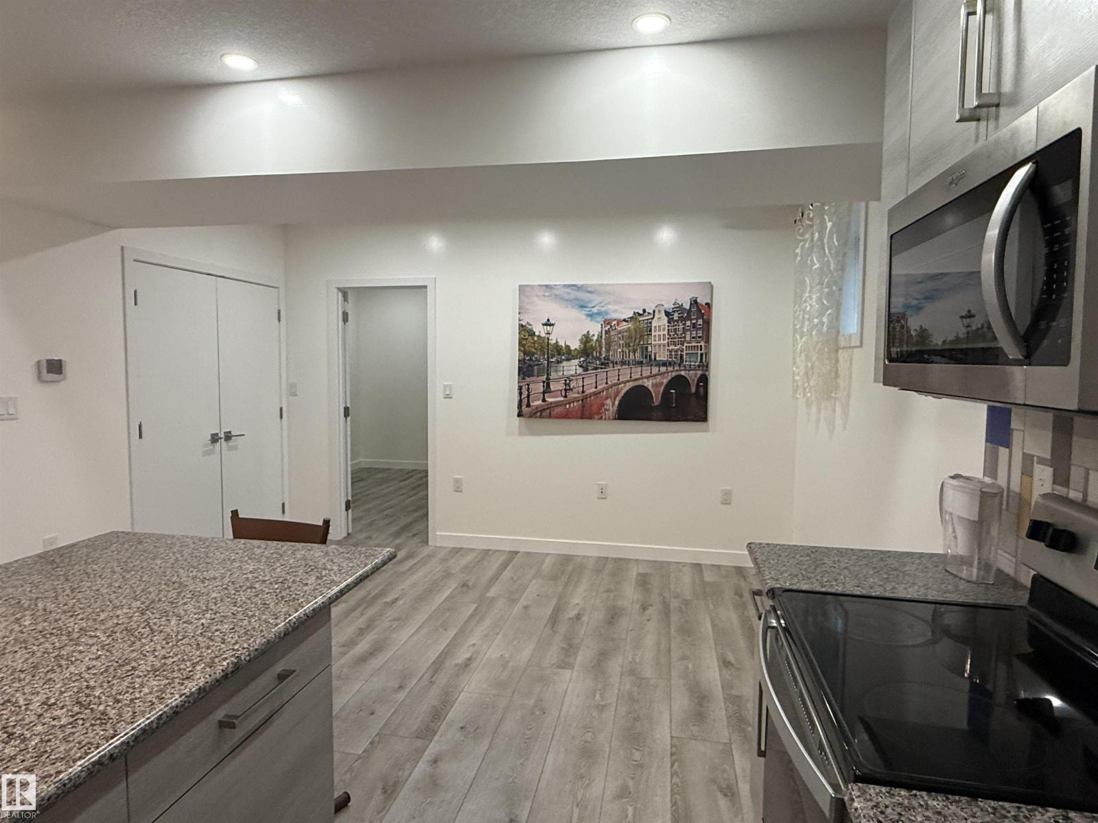 10506 68 AV NW, Edmonton