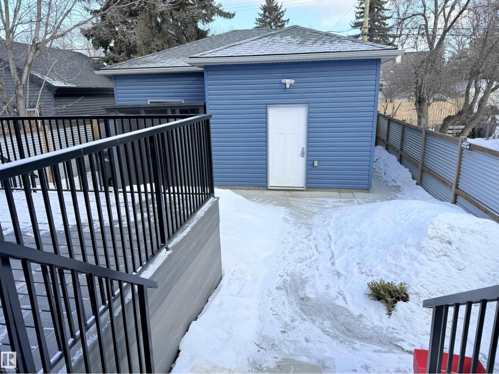 10506 68 AV NW, Edmonton
