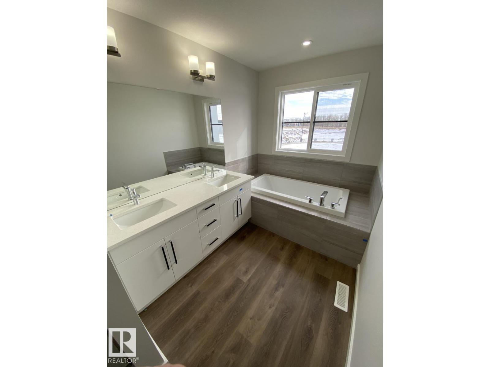 2322 EGRET WY NW, Edmonton