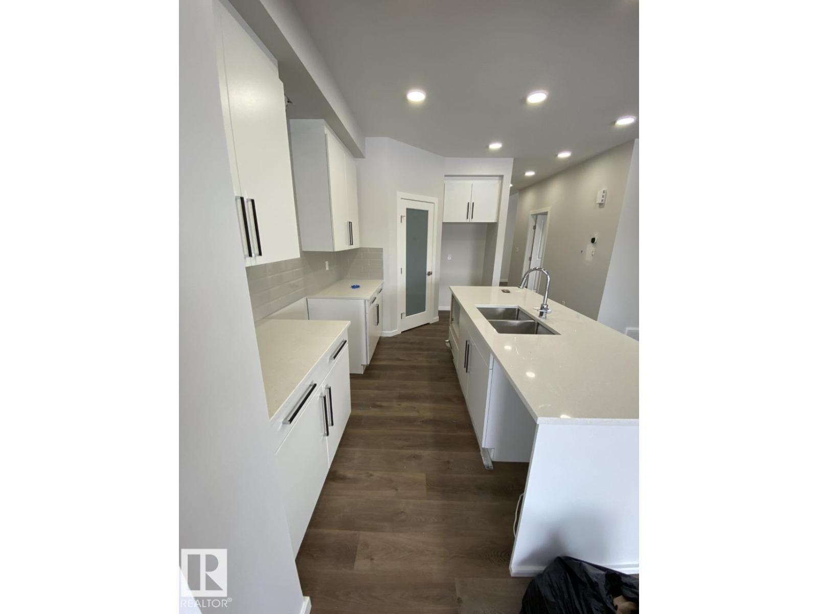 2322 EGRET WY NW, Edmonton