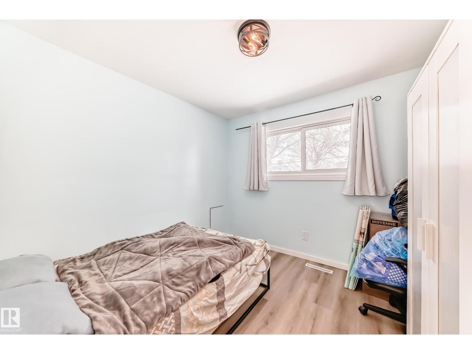 10928 149 ST NW, Edmonton