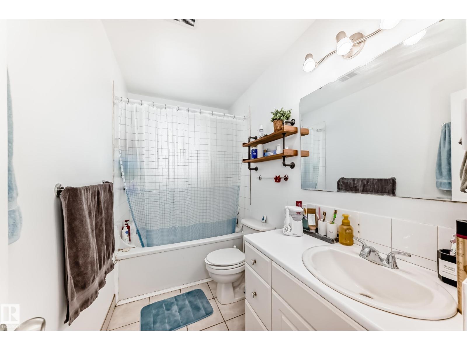 10928 149 ST NW - 20