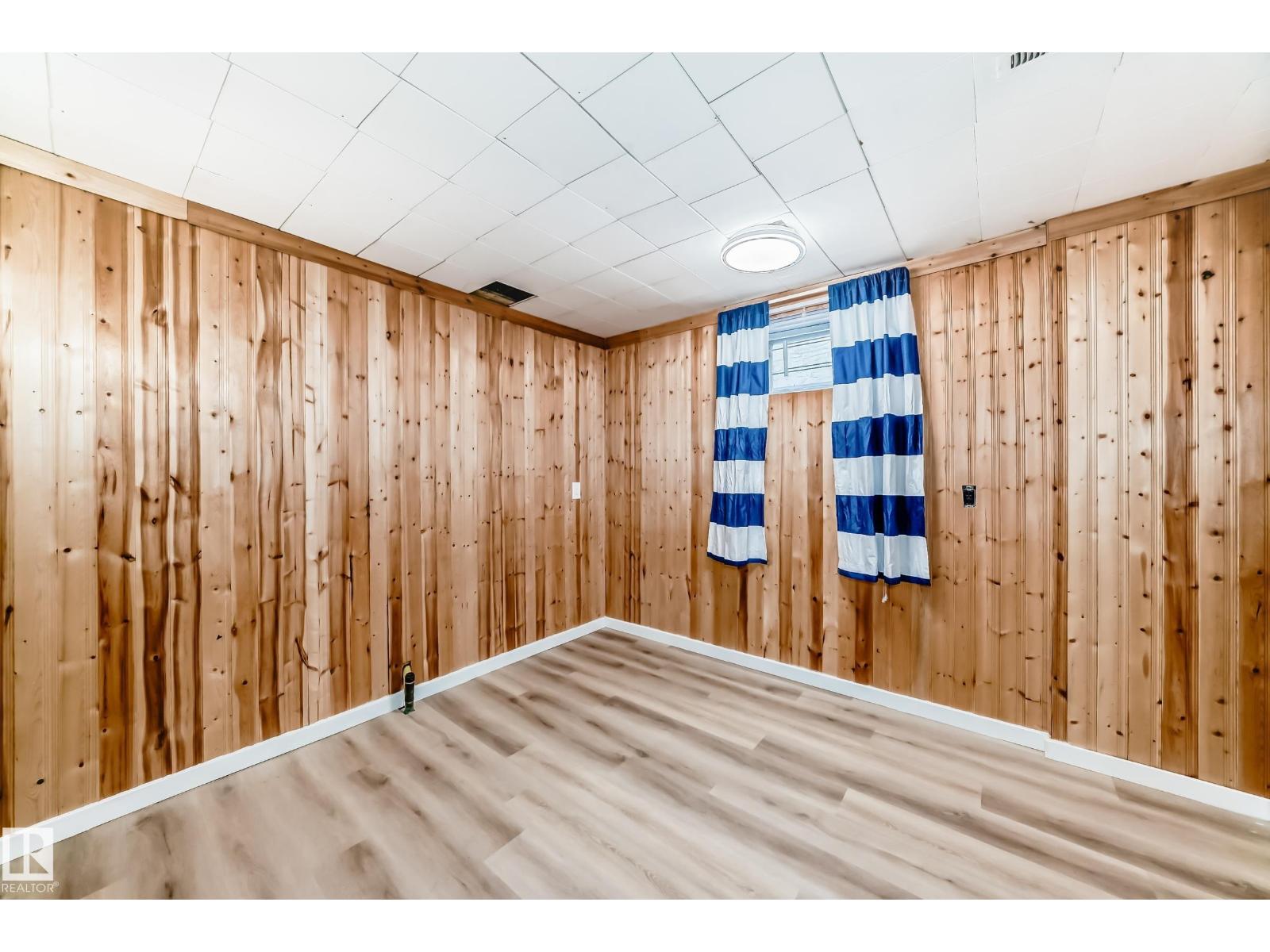 10928 149 ST NW, Edmonton