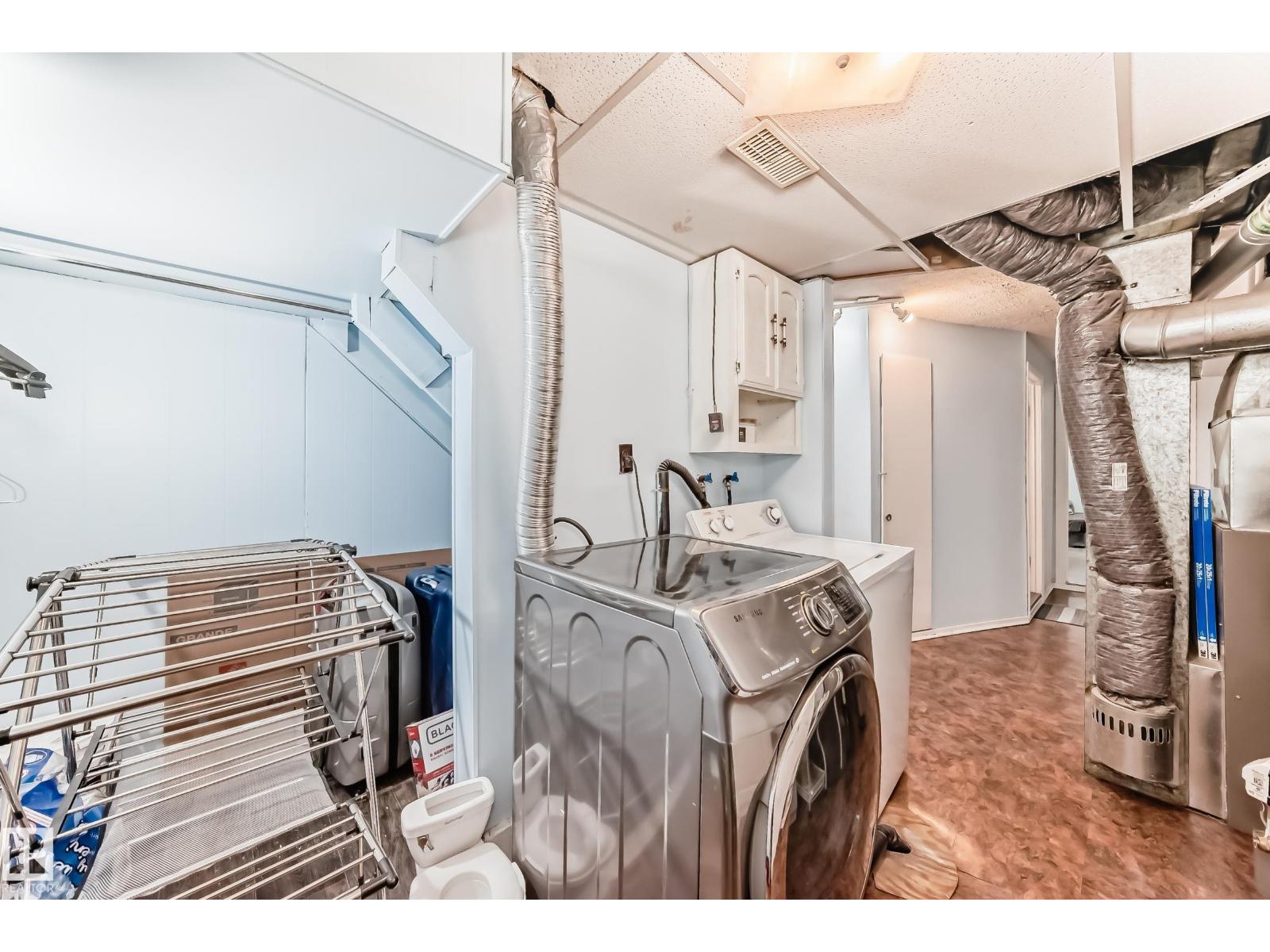 10928 149 ST NW - 36