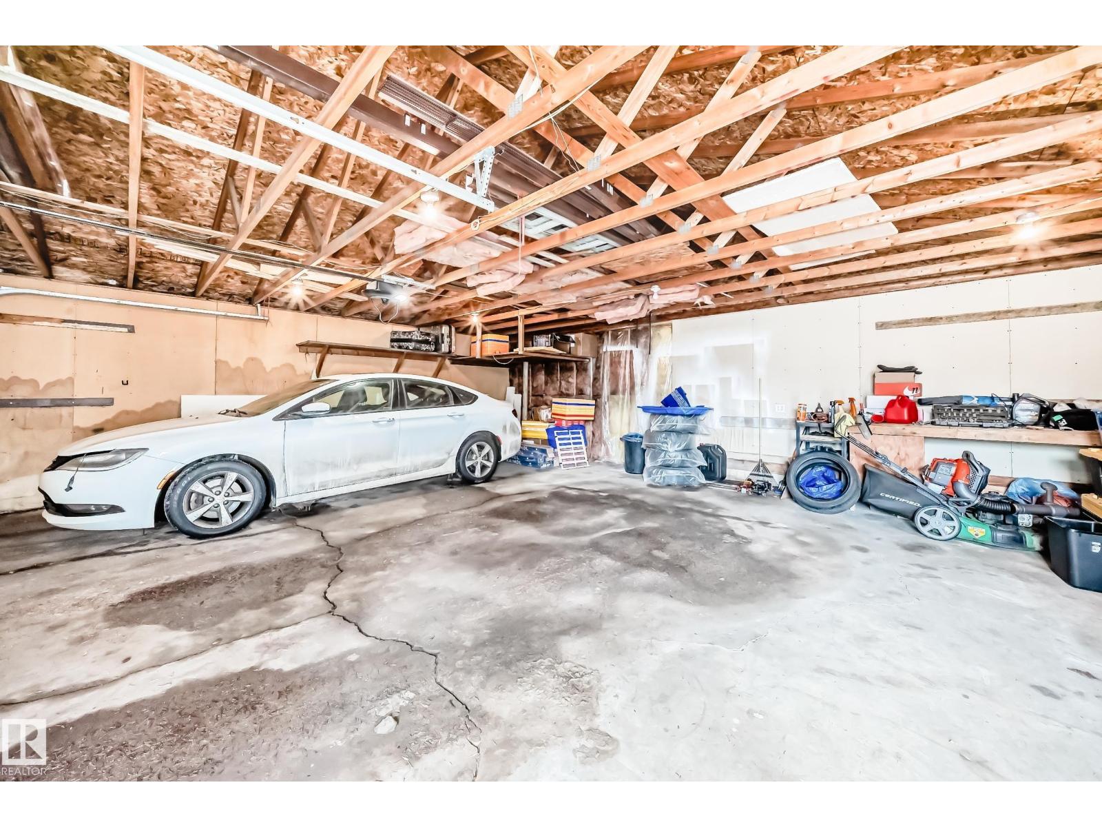 10928 149 ST NW, Edmonton