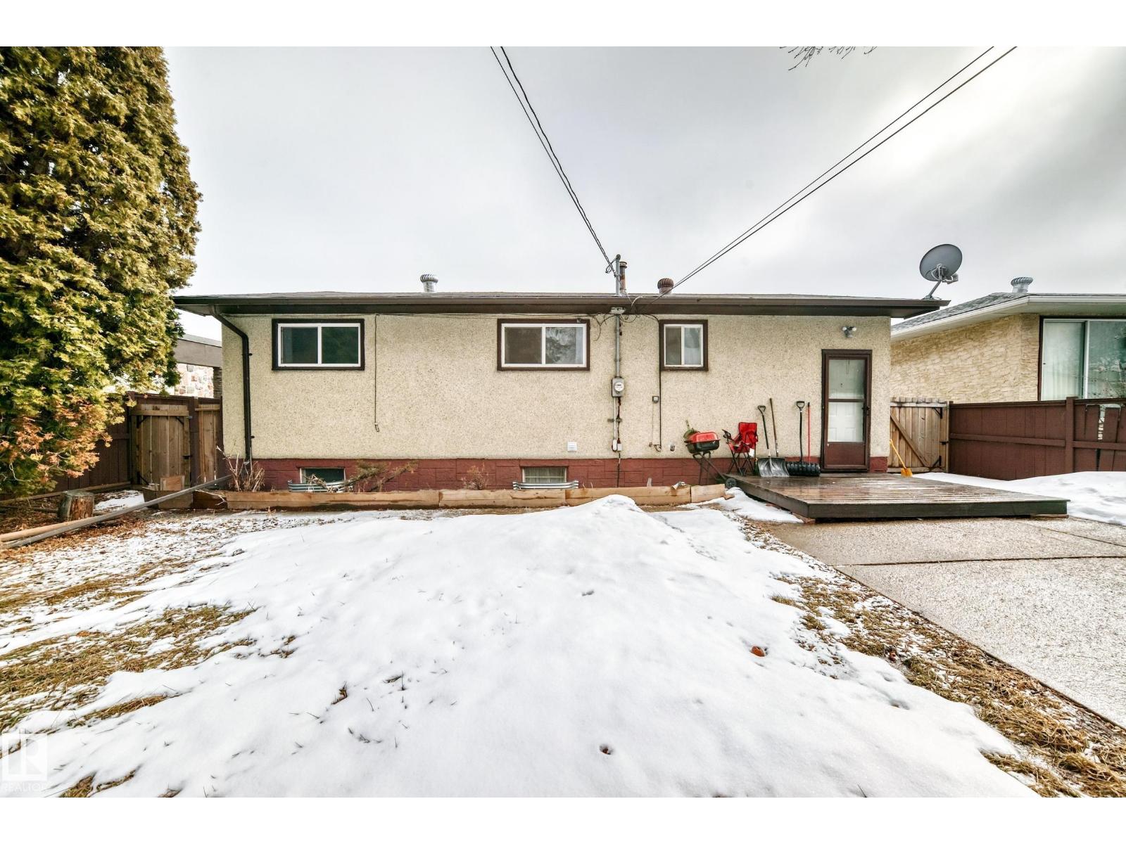 10928 149 ST NW, Edmonton