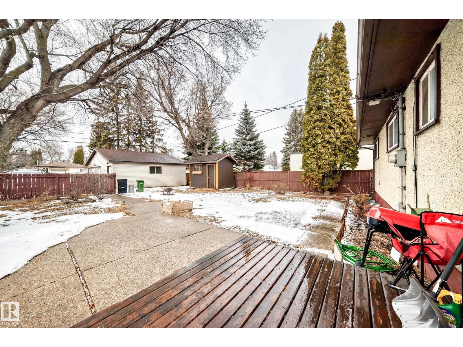 10928 149 ST NW - 47